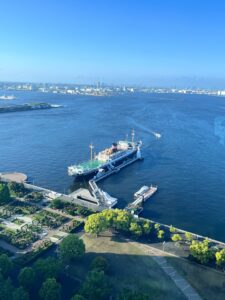 横浜マリンタワー展望台からの景色